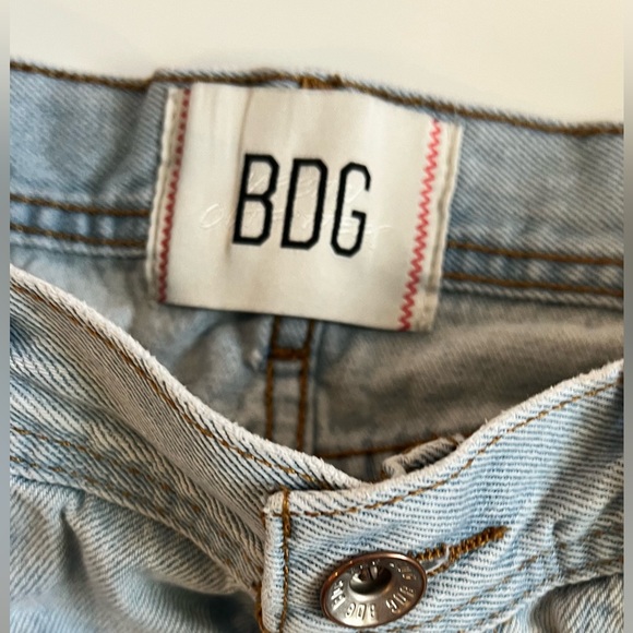 BDG Vintage Slim Fit Jeans - Picture 4 of 5